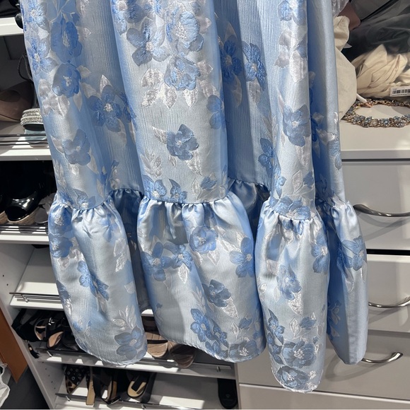 Virginia strapless gown in chambray baroque floral - Picture 6 of 9